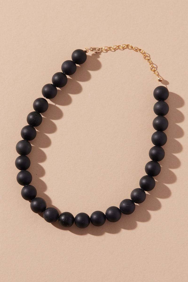 EXPRESS ALTER EGO POWER BEADS NECKLACE MATT BLACK