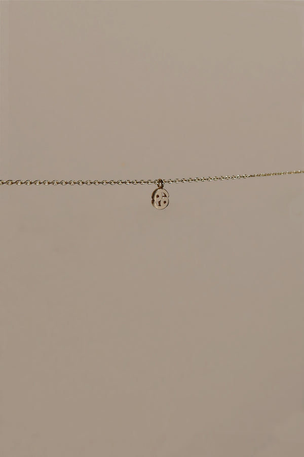 PETITE CANCERIAN ZODIAC NECKLACE