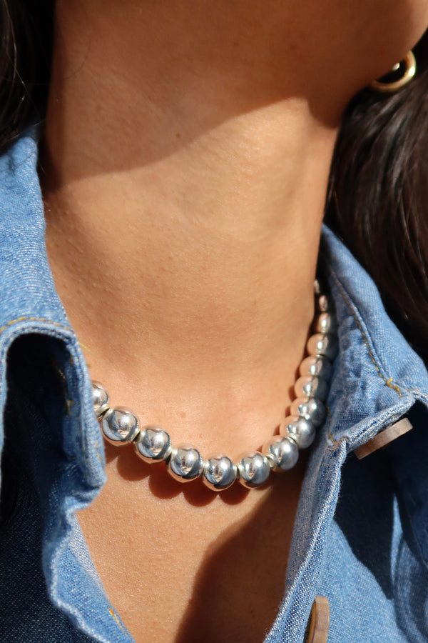 THE 1970 STERLING SILVER BEAD NECKLACE