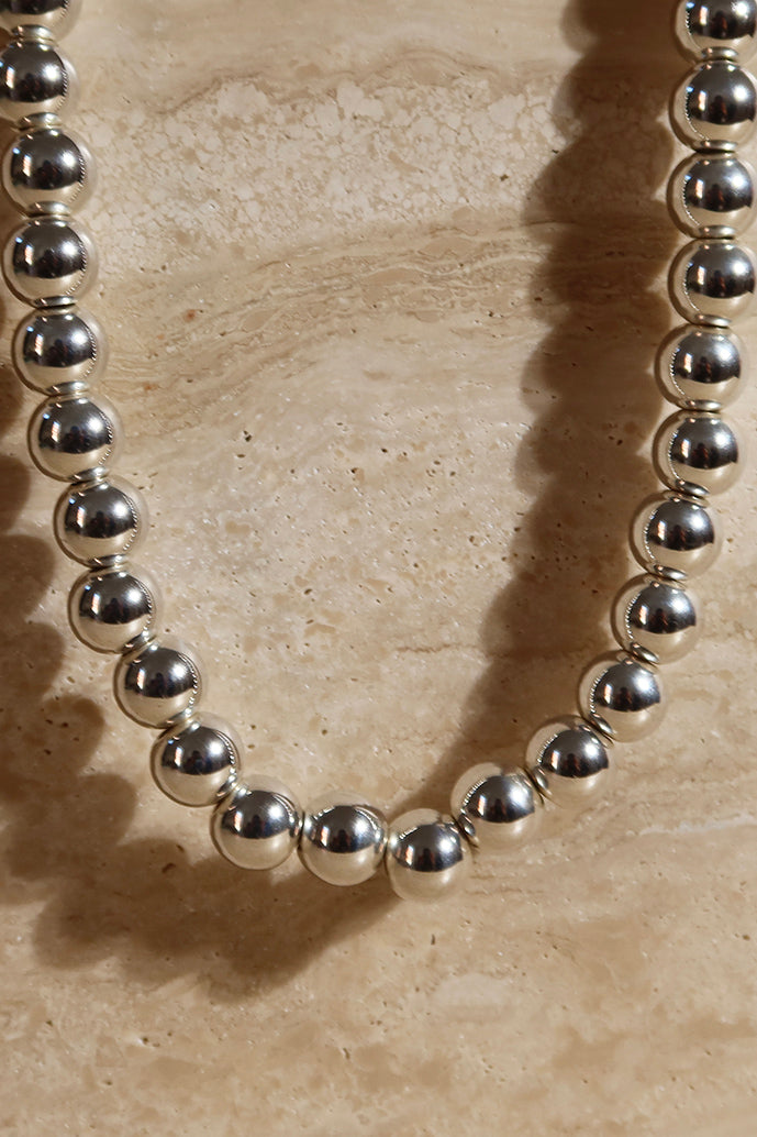 THE 1970 STERLING SILVER BEAD NECKLACE