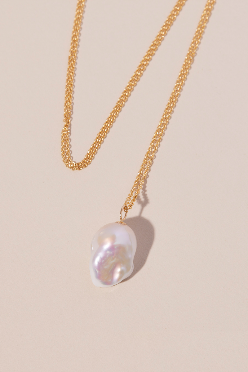 MAXI BAROQUE PEARL NECKLACE